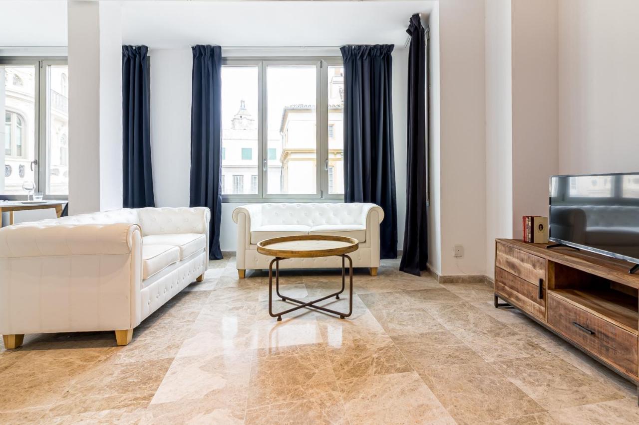 Saenz Suites Gallery By Bossh! Apartments Málaga Exteriör bild