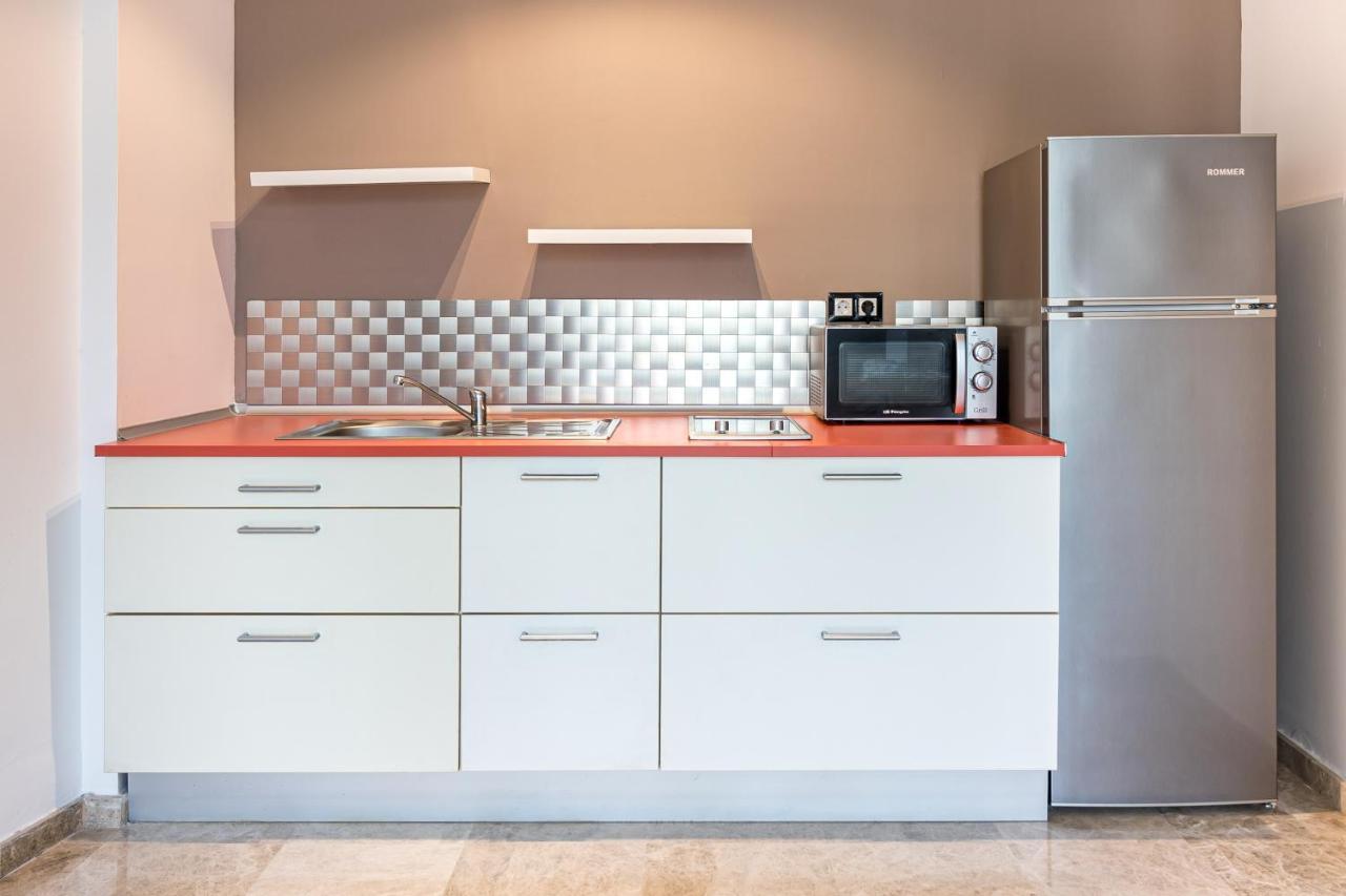 Saenz Suites Gallery By Bossh! Apartments Málaga Exteriör bild