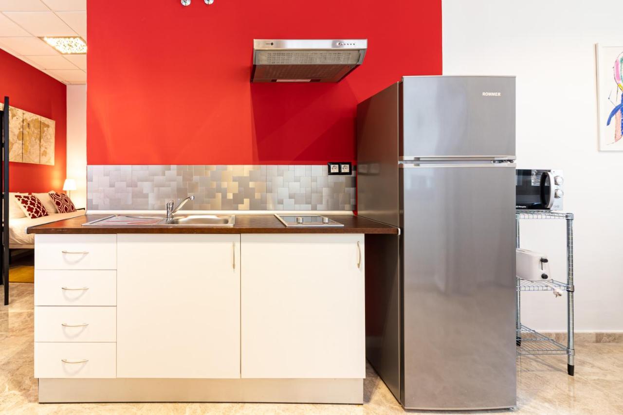 Saenz Suites Gallery By Bossh! Apartments Málaga Exteriör bild