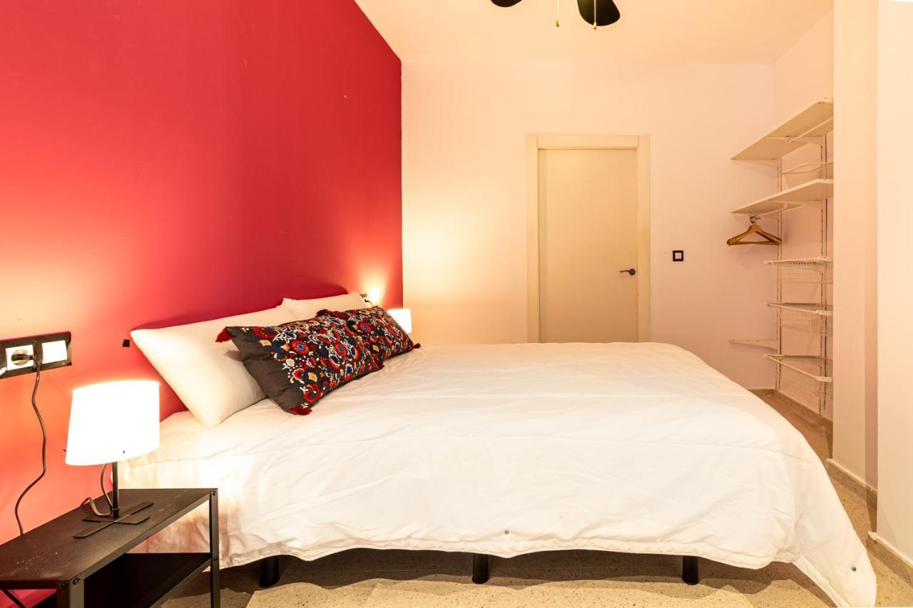 Saenz Suites Gallery By Bossh! Apartments Málaga Exteriör bild