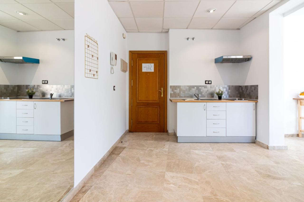 Saenz Suites Gallery By Bossh! Apartments Málaga Exteriör bild